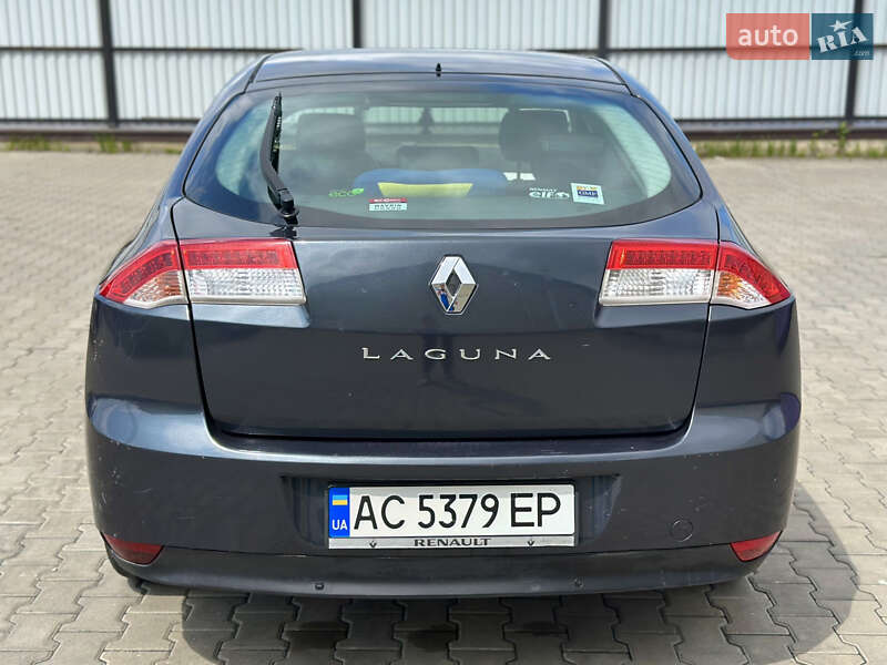 Лифтбек Renault Laguna 2009 в Рожище