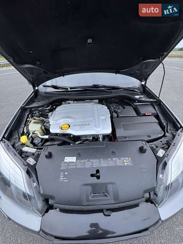 Универсал Renault Laguna 2010 в Козельце