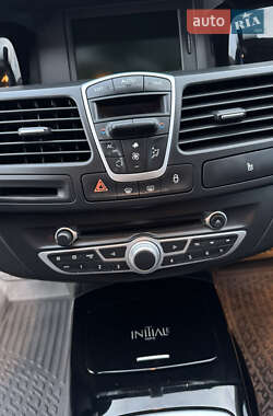 Универсал Renault Laguna 2010 в 