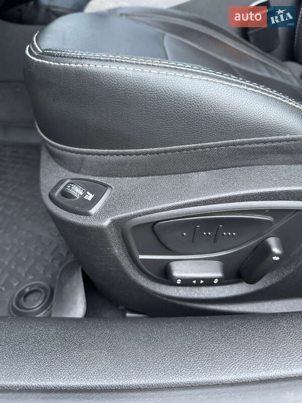 Универсал Renault Laguna 2010 в Козельце