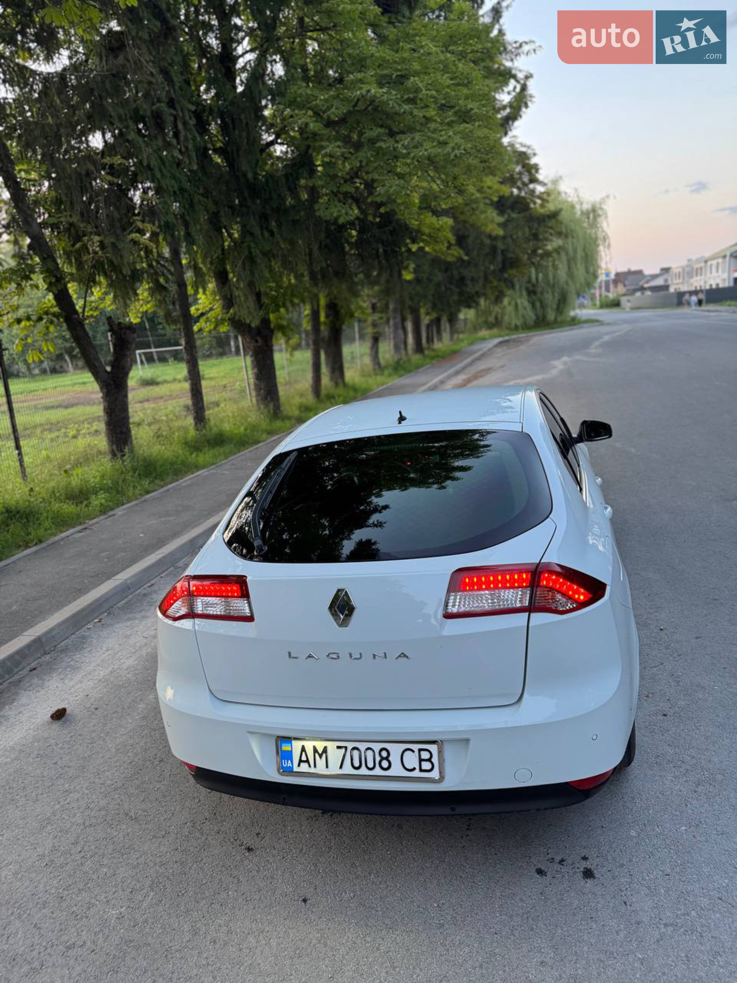 2015 Renault Laguna - мініатюра 9