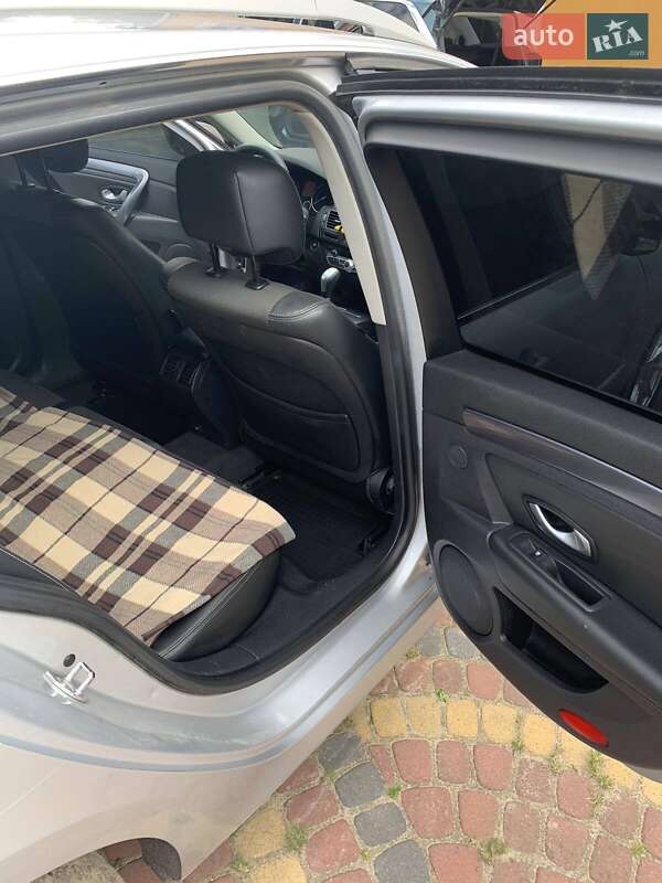 Универсал Renault Laguna 2010 в Львове