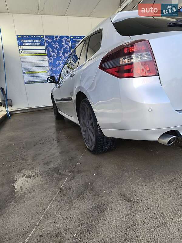 Универсал Renault Laguna 2009 в Ивано-Франковске