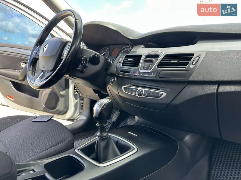 Универсал Renault Laguna 2008 в Снятине