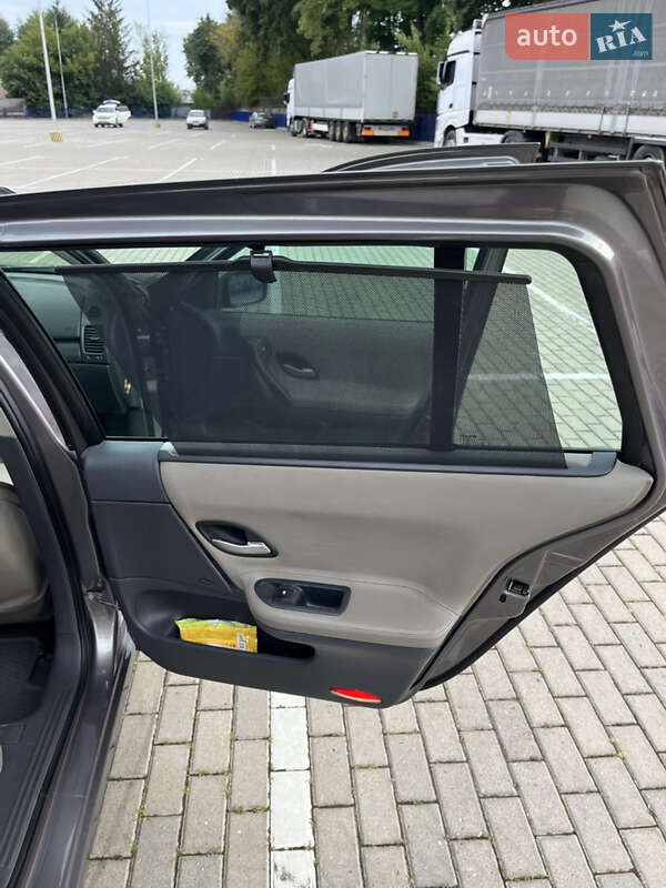 Универсал Renault Laguna 2003 в Тернополе