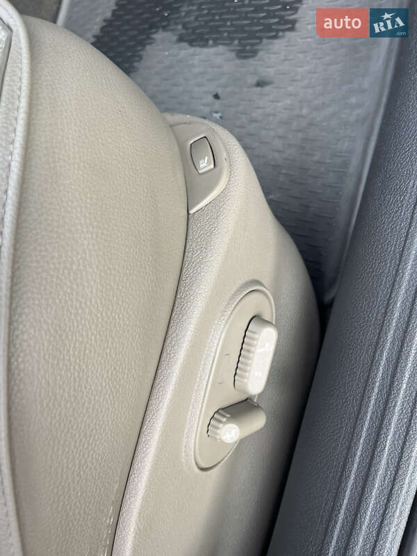 Универсал Renault Laguna 2003 в Тернополе