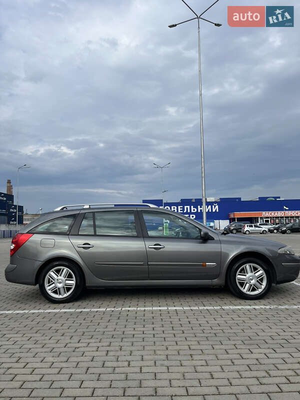 Универсал Renault Laguna 2003 в Тернополе