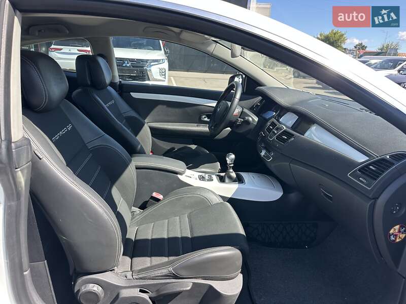 Купе Renault Laguna 2012 в Киеве