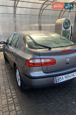 Лифтбек Renault Laguna 2004 в Кропивницком