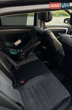 Универсал Renault Laguna 2012 в 