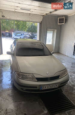Лифтбек Renault Laguna 2002 в Полонном