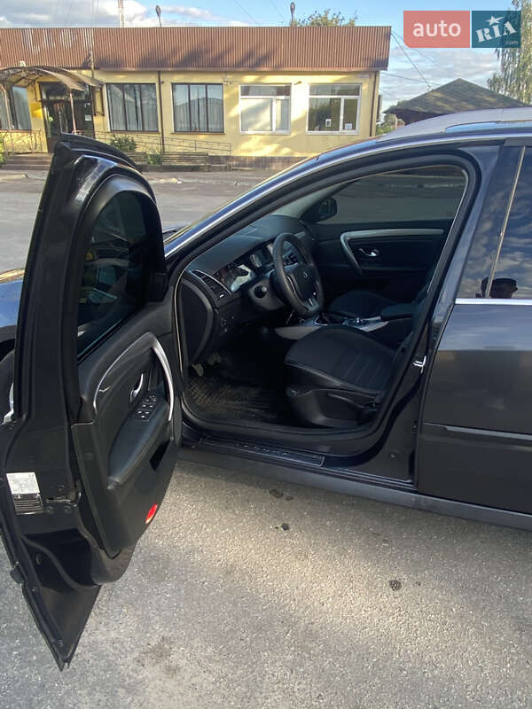 Універсал Renault Laguna 2011 в Віті-Поштовій