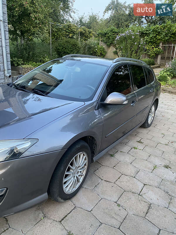 Универсал Renault Laguna 2011 в Львове фото 3 Универсал Renault Laguna 2011 в Львове