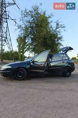 Ліфтбек Renault Laguna 2001 в 