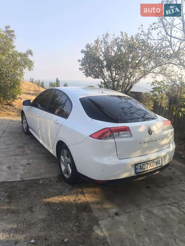 Ліфтбек Renault Laguna 2008 в Ковелі