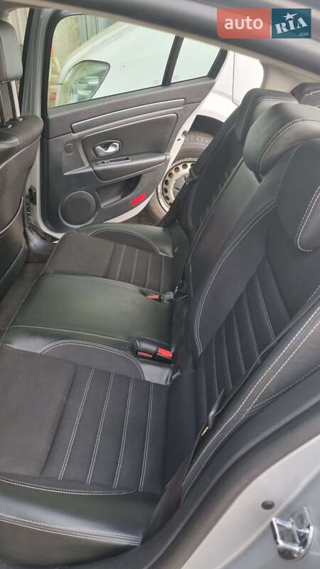 Ліфтбек Renault Laguna 2014 в Львові