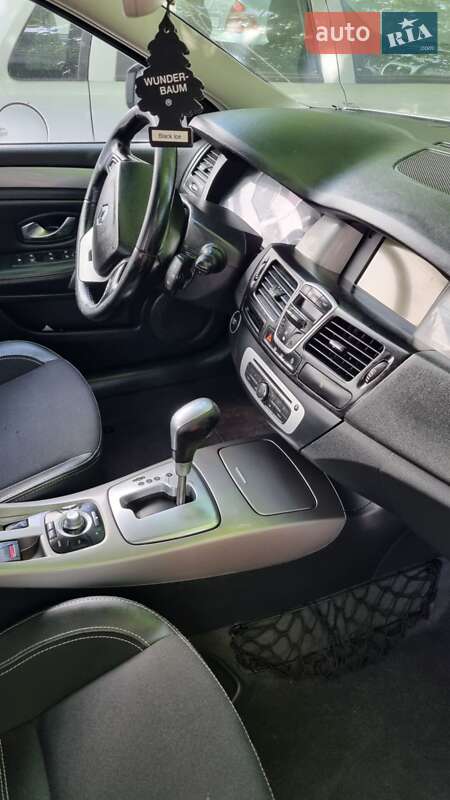 Ліфтбек Renault Laguna 2014 в Львові