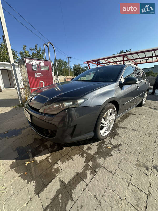 Универсал Renault Laguna 2010 в Ивано-Франковске фото Универсал Renault Laguna 2010 в Ивано-Франковске