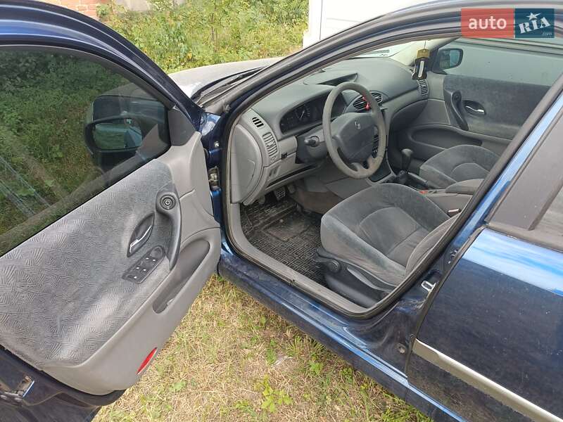 Универсал Renault Laguna 2002 в Ивано-Франковске