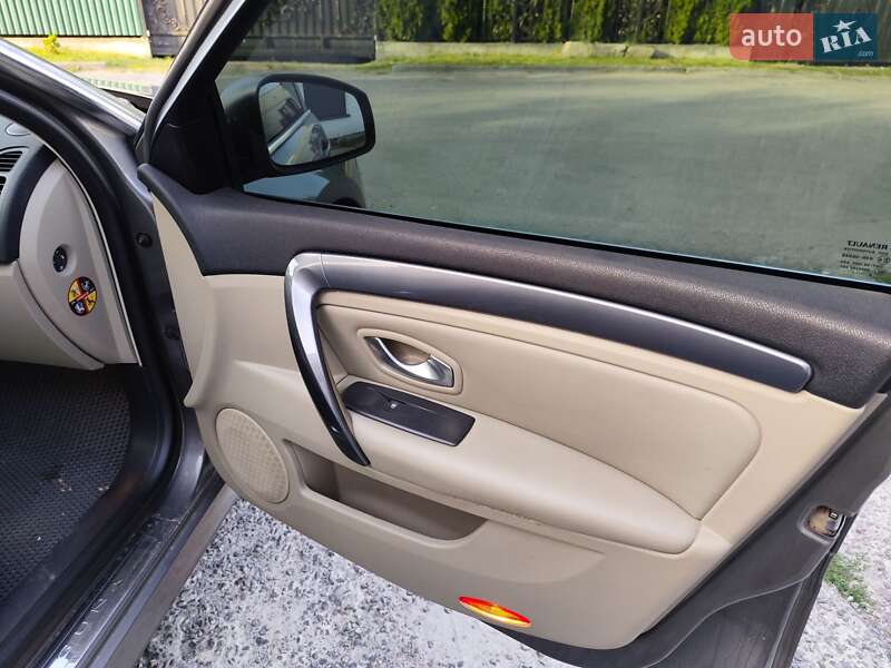 Универсал Renault Laguna 2009 в Львове фото 16 Универсал Renault Laguna 2009 в Львове