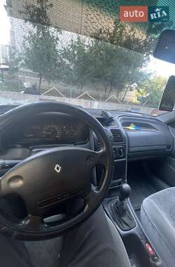 Лифтбек Renault Laguna 1997 в 