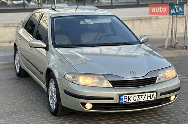 Ліфтбек Renault Laguna 2003 в Рівному