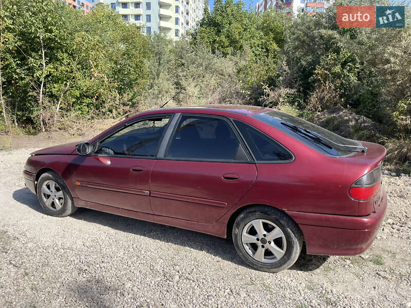 Ліфтбек Renault Laguna 1995 в Тернополі