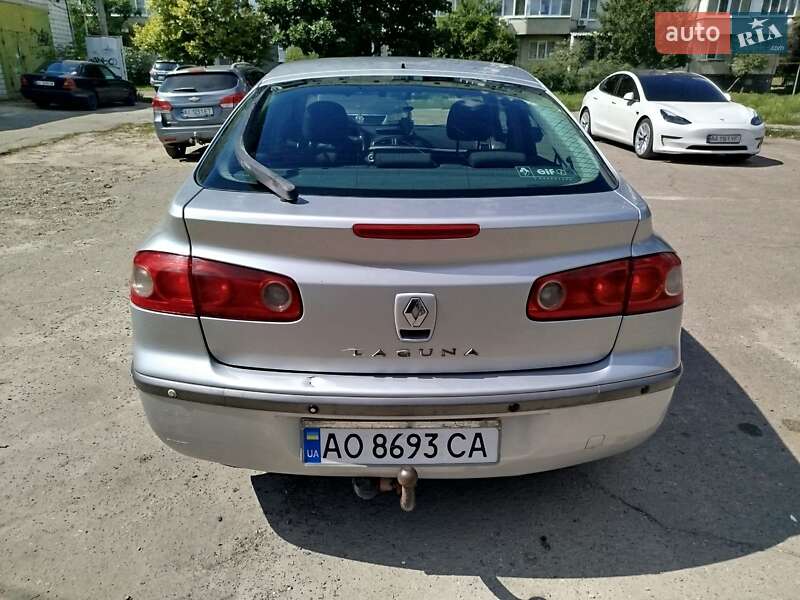Универсал Renault Laguna 2005 в Обухове