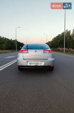 Ліфтбек Renault Laguna 2008 в 