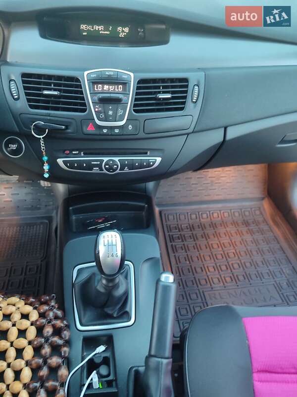 Лифтбек Renault Laguna 2008 в Волочиске