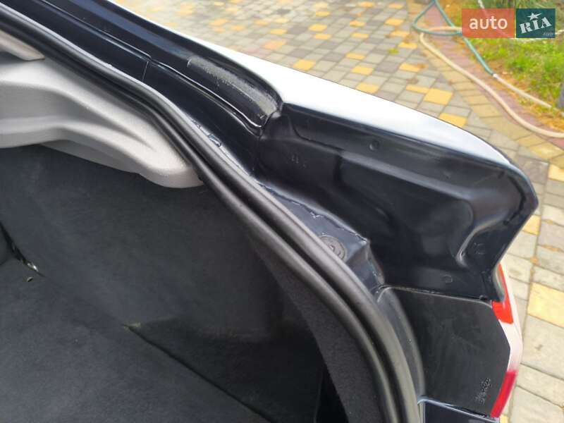 Лифтбек Renault Laguna 2001 в Черновцах