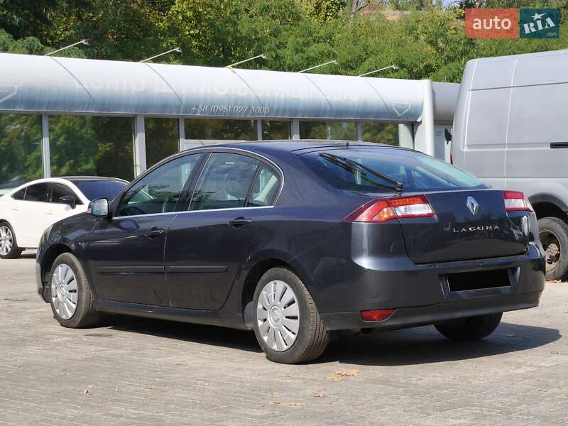 Лифтбек Renault Laguna 2011 в Днепре