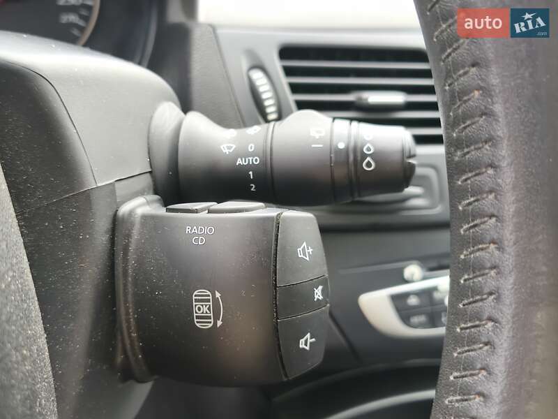 Лифтбек Renault Laguna 2011 в Днепре