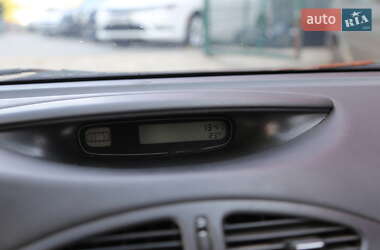 Универсал Renault Laguna 2003 в 