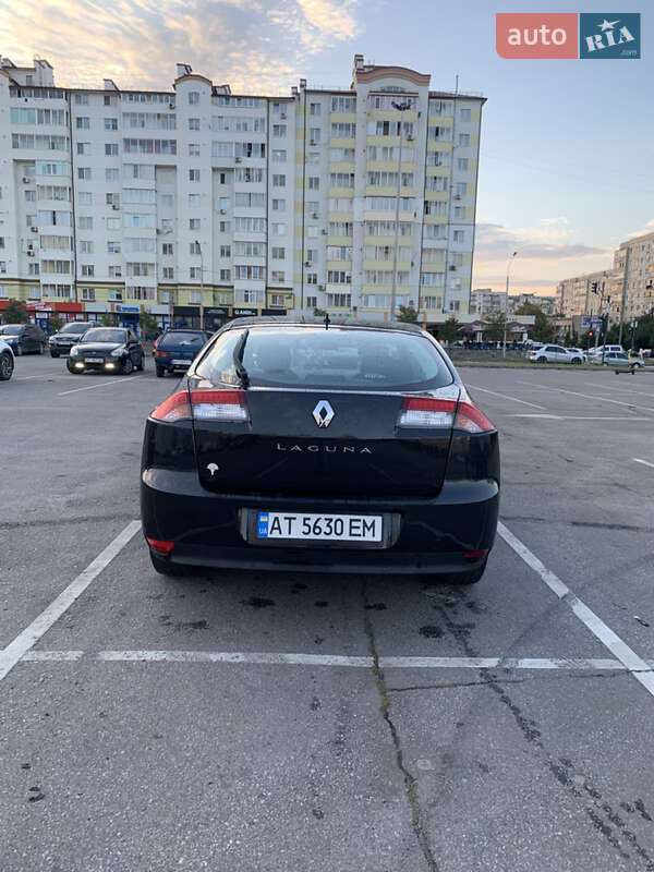 Лифтбек Renault Laguna 2010 в Ивано-Франковске