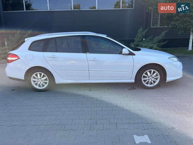 Универсал Renault Laguna 2010 в Белой Церкви