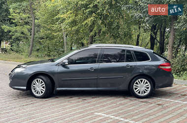 Универсал Renault Laguna 2010 в 