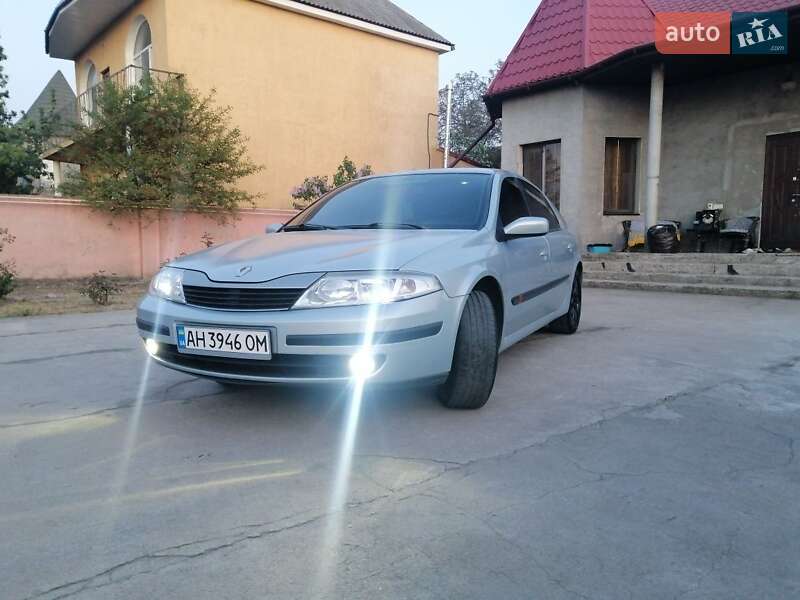 Универсал Renault Laguna 2001 в Одессе