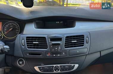 Универсал Renault Laguna 2011 в 