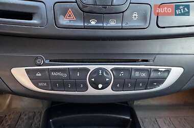 Универсал Renault Laguna 2011 в 