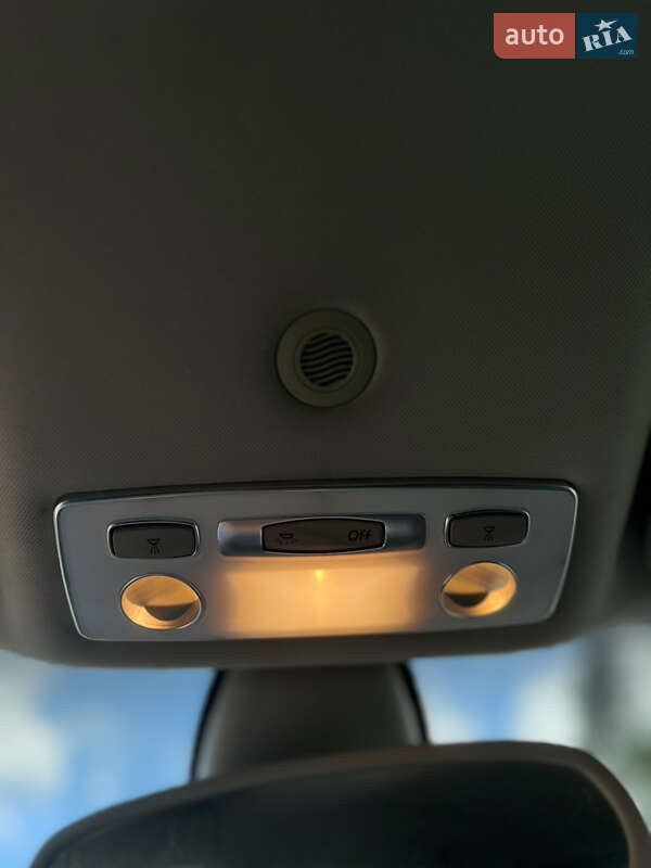 Лифтбек Renault Laguna 2011 в Сторожинце фото 44 Лифтбек Renault Laguna 2011 в Сторожинце