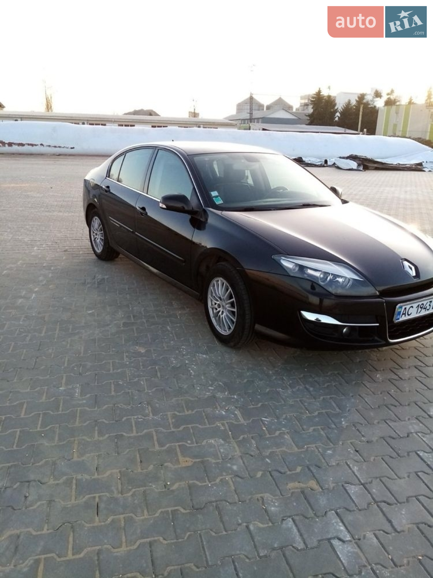 2011 Renault Laguna - фото 1