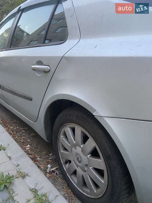 Лифтбек Renault Laguna 2002 в Луцке