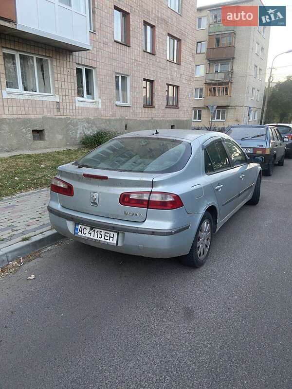 Лифтбек Renault Laguna 2002 в Луцке