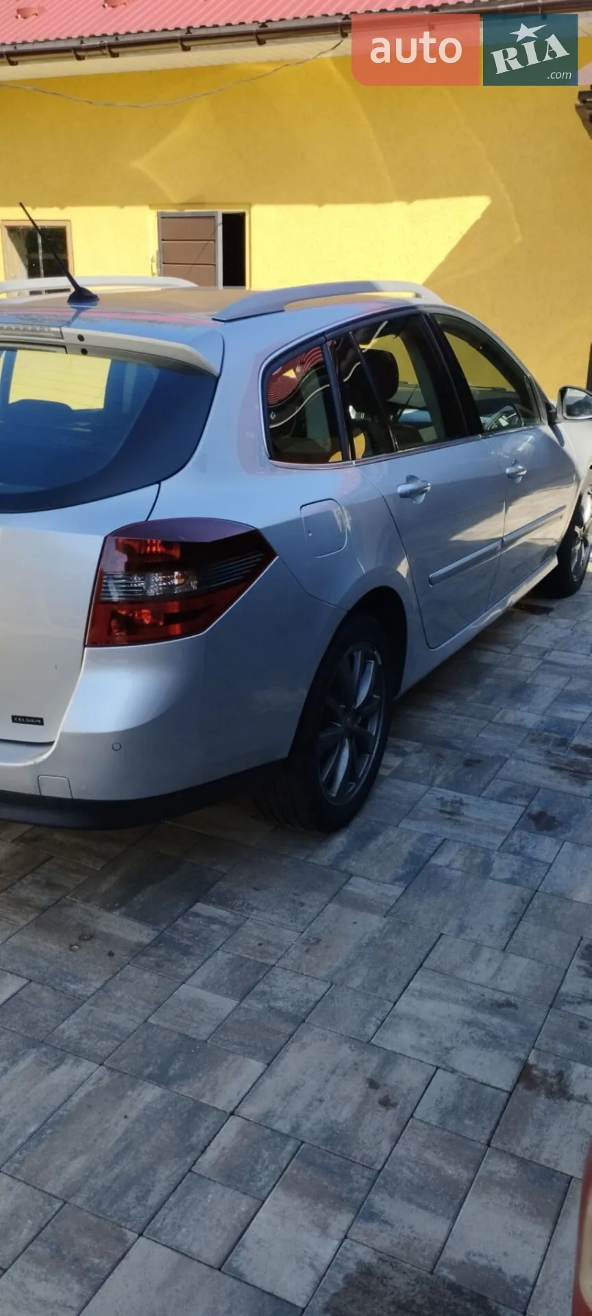 2010 Renault Laguna - мініатюра 7