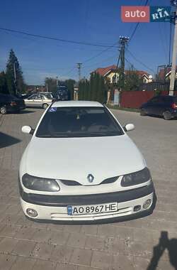 Лифтбек Renault Laguna 2000 в 