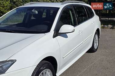 Универсал Renault Laguna 2011 в 
