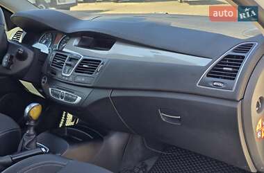 Универсал Renault Laguna 2011 в 