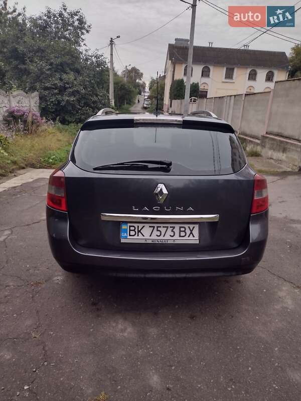 Универсал Renault Laguna 2009 в Ровно