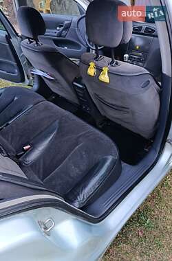 Универсал Renault Laguna 2004 в 